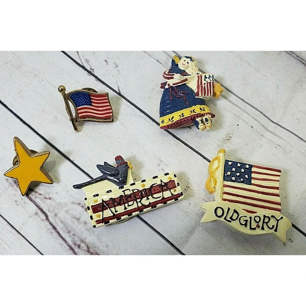 Vintage Lot of 5 American Flag Patriotic Star Old Glory Lapel/Hat Pins USA
